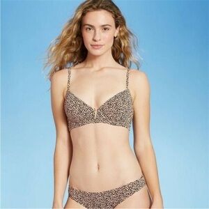 Shade & Shore Women’s Light Lift V-Wire Ribbed Bikini Top - Animal Print 32B